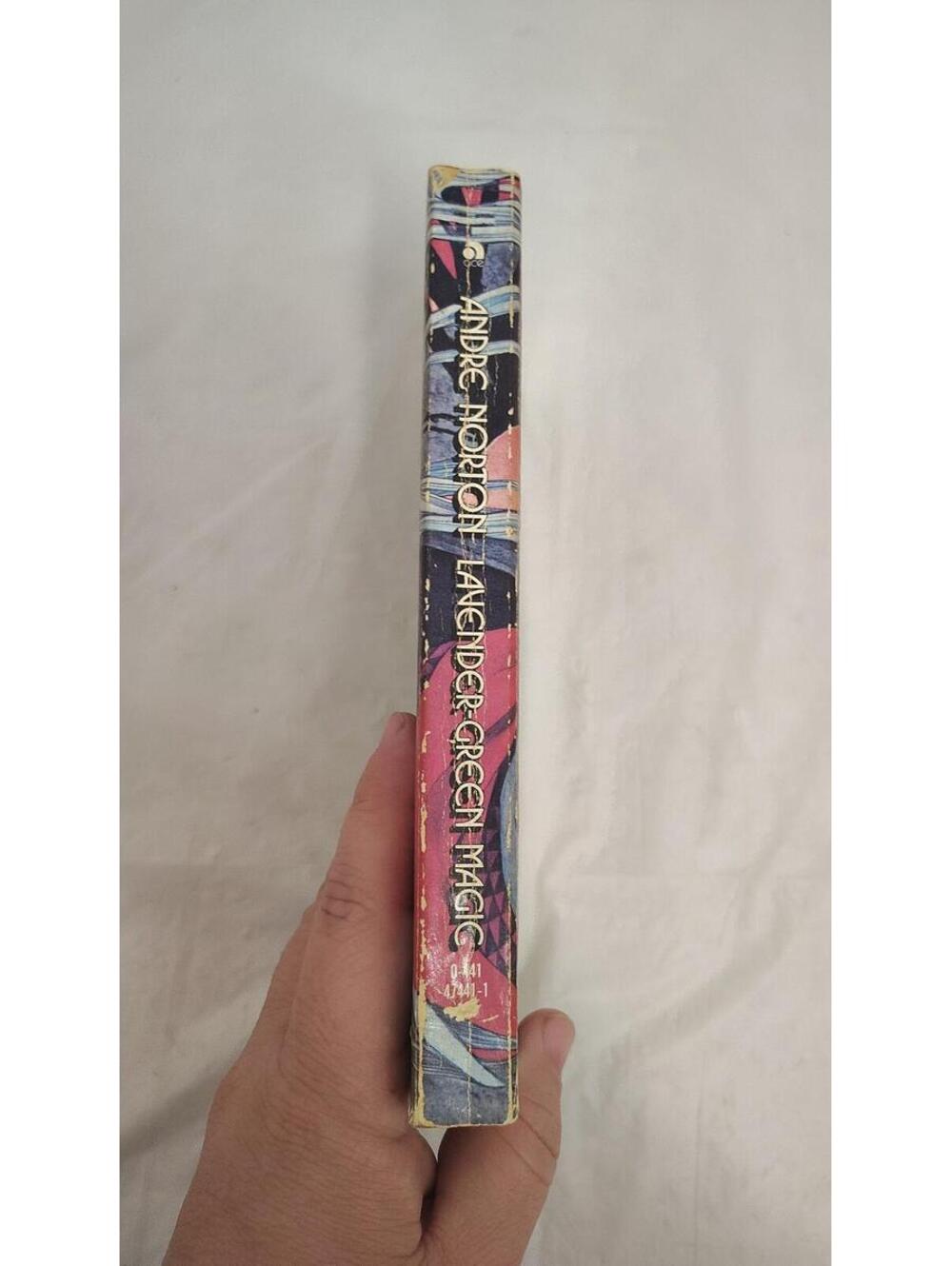Andre Norton Lavender-Green Magic Vintage Ace Paperback 1980 Fantasy Novel